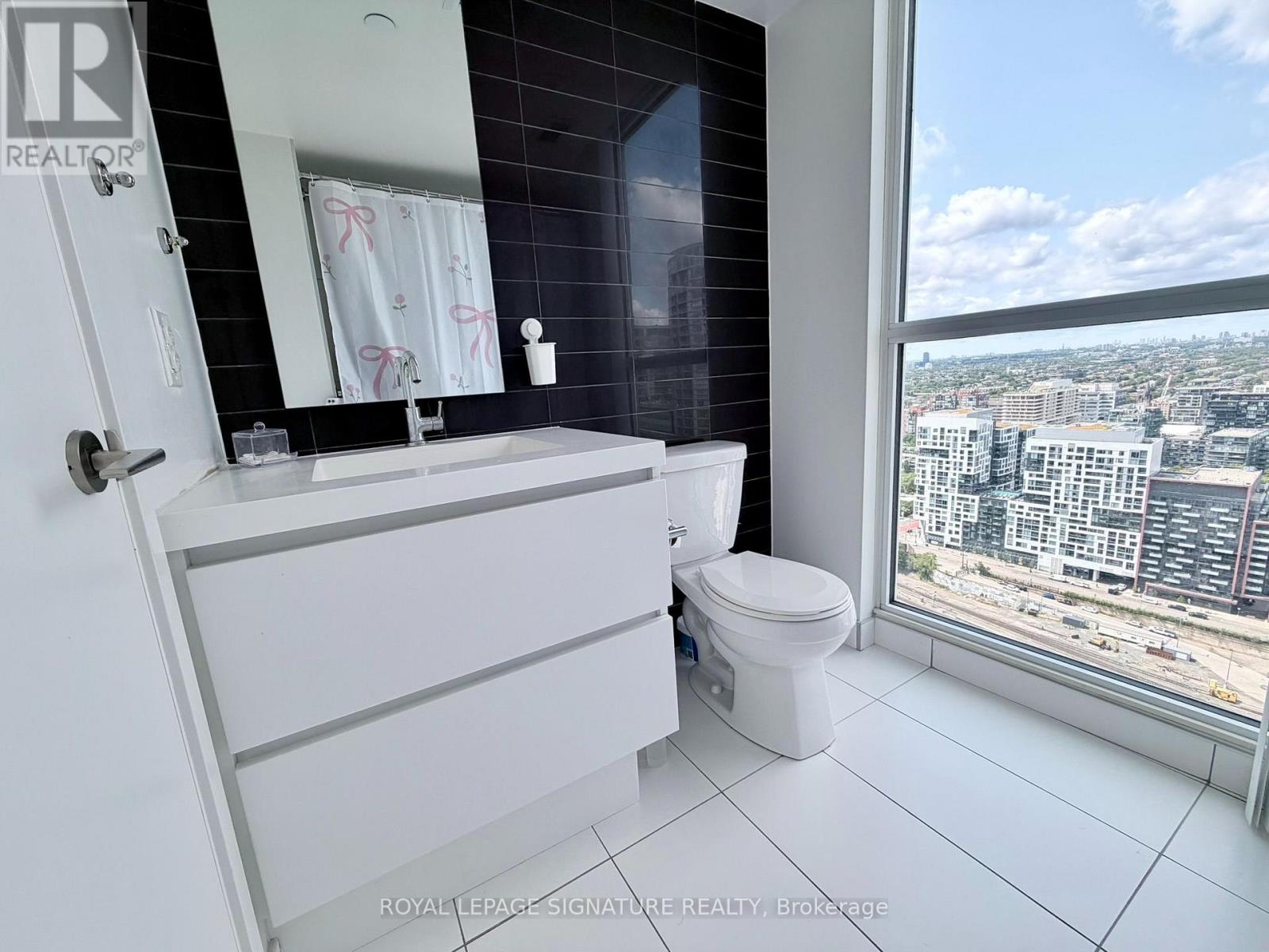 4112 - 85 Queens Wharf Road, Toronto, Ontario  M5V 0J9 - Photo 22 - C13613128