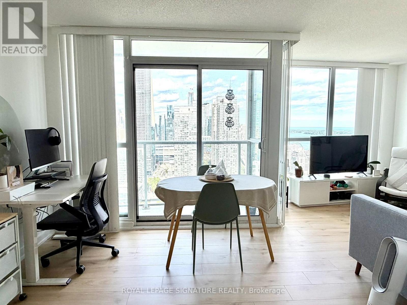 4112 - 85 Queens Wharf Road, Toronto, Ontario  M5V 0J9 - Photo 5 - C13613128