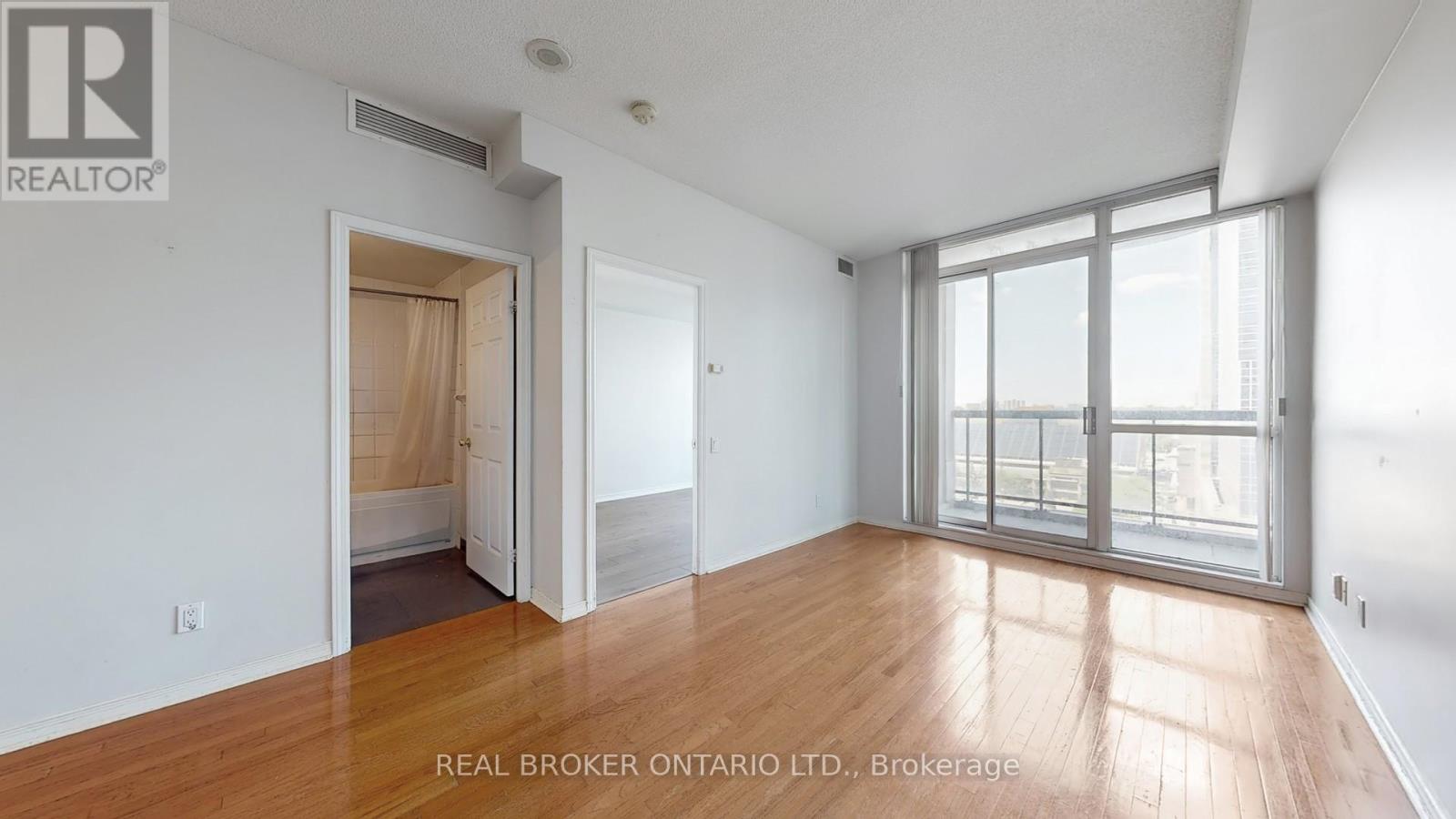 505 - 8 Hillcrest Avenue, Toronto, Ontario  M2N 6Y6 - Photo 7 - C13613132
