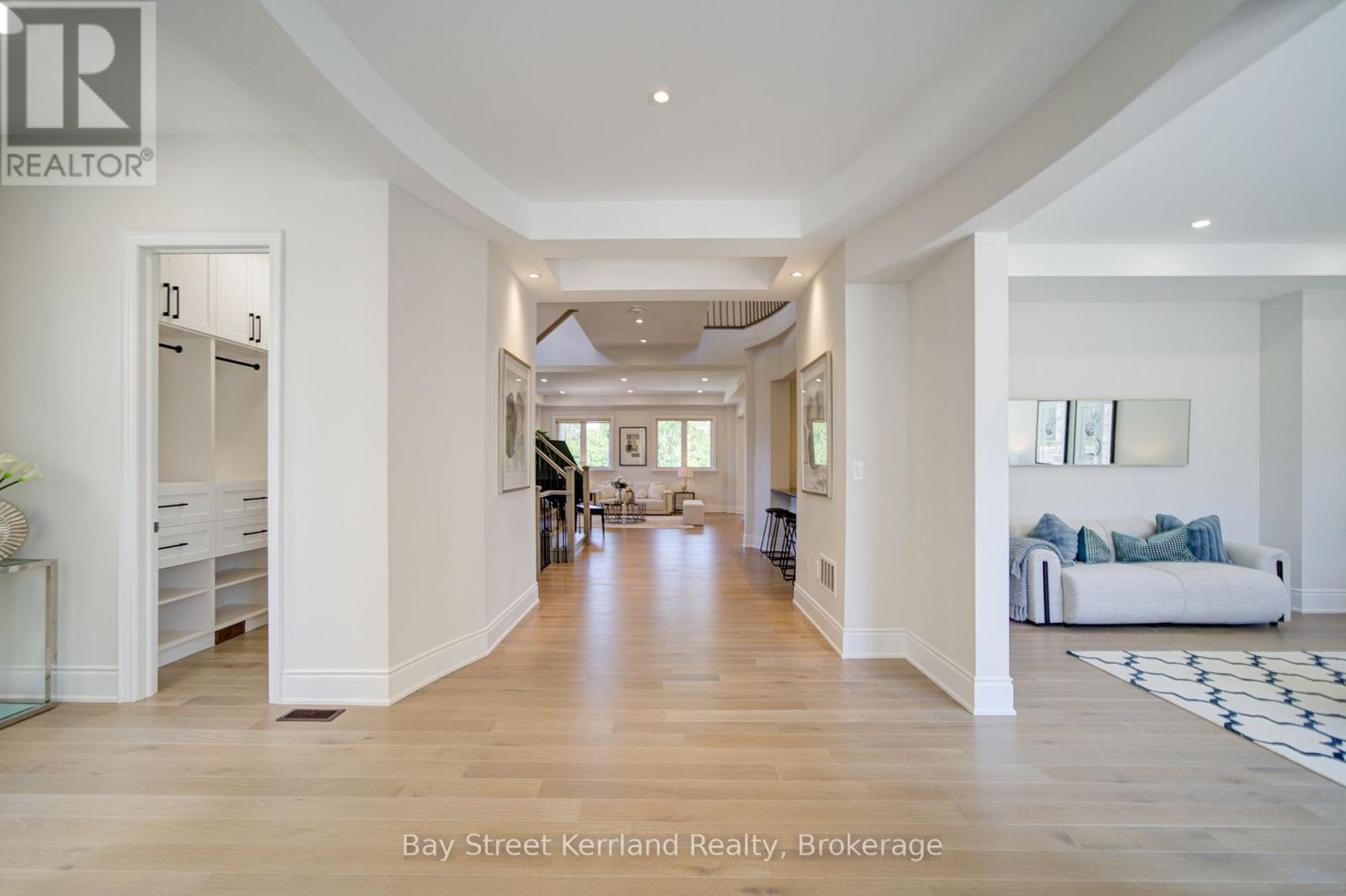2267 Saw Whet Boulevard, Oakville, Ontario L6M 5M9 - Photo 3 - W13613118
