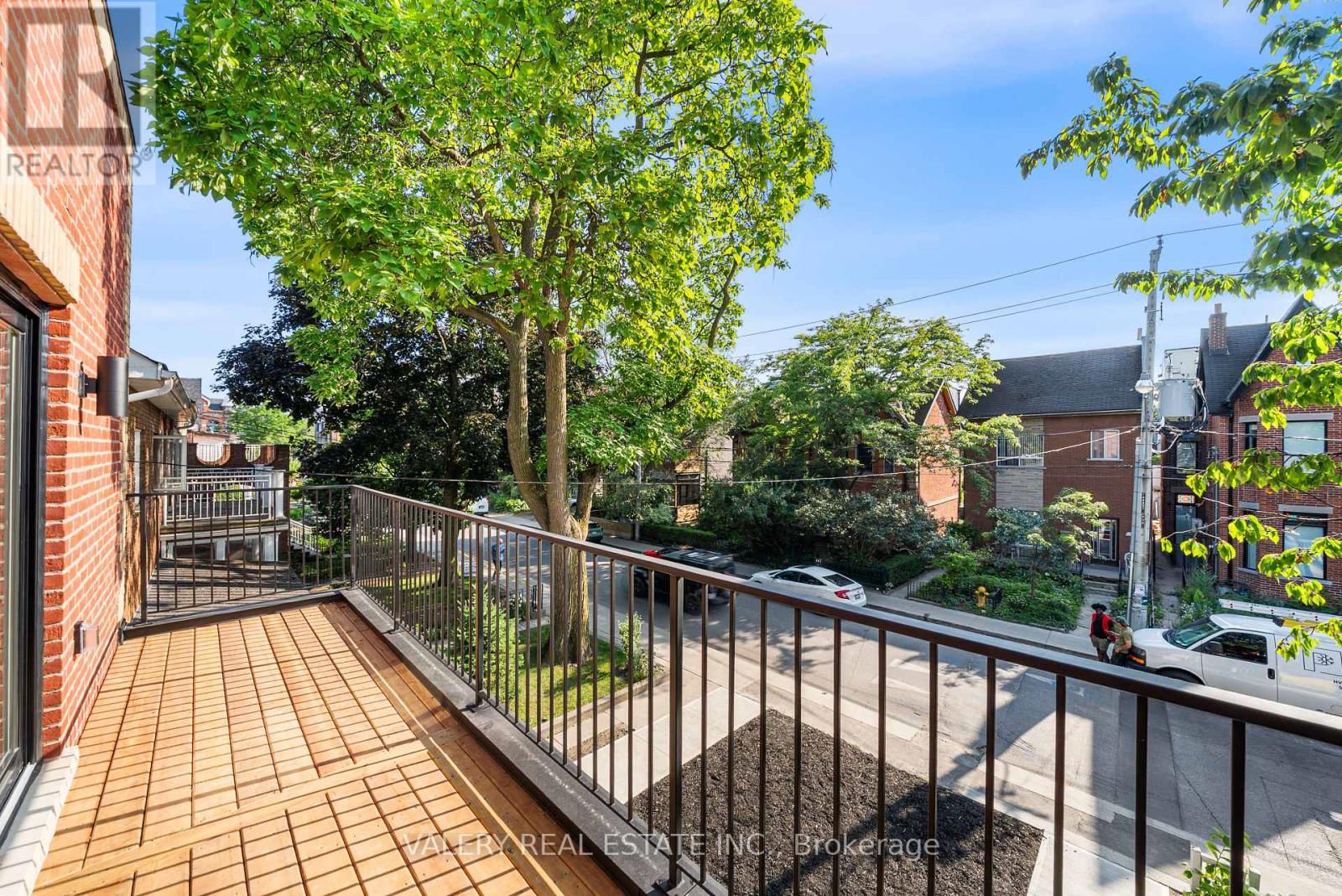 2nd Floor - 131 Dovercourt Road, Toronto, Ontario  M6J 3C5 - Photo 4 - C13612268