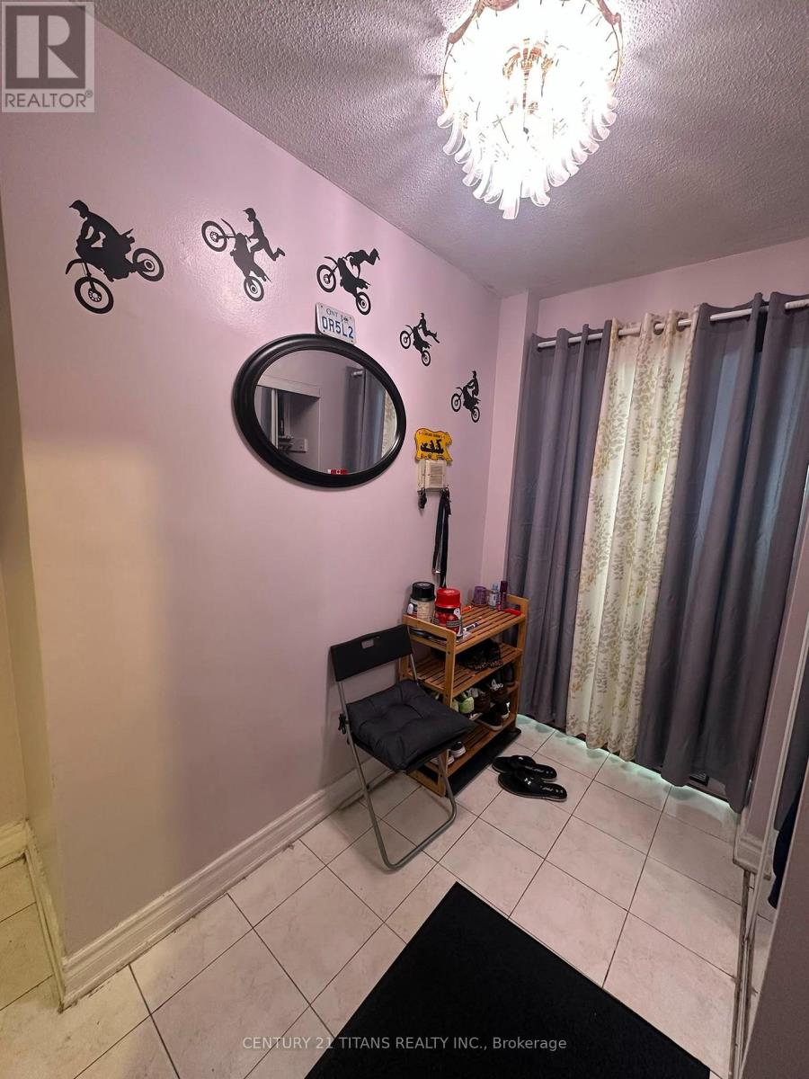 311 - 10 Edgecliffe Golfway, Toronto, Ontario  M3C 3A3 - Photo 2 - C13611124