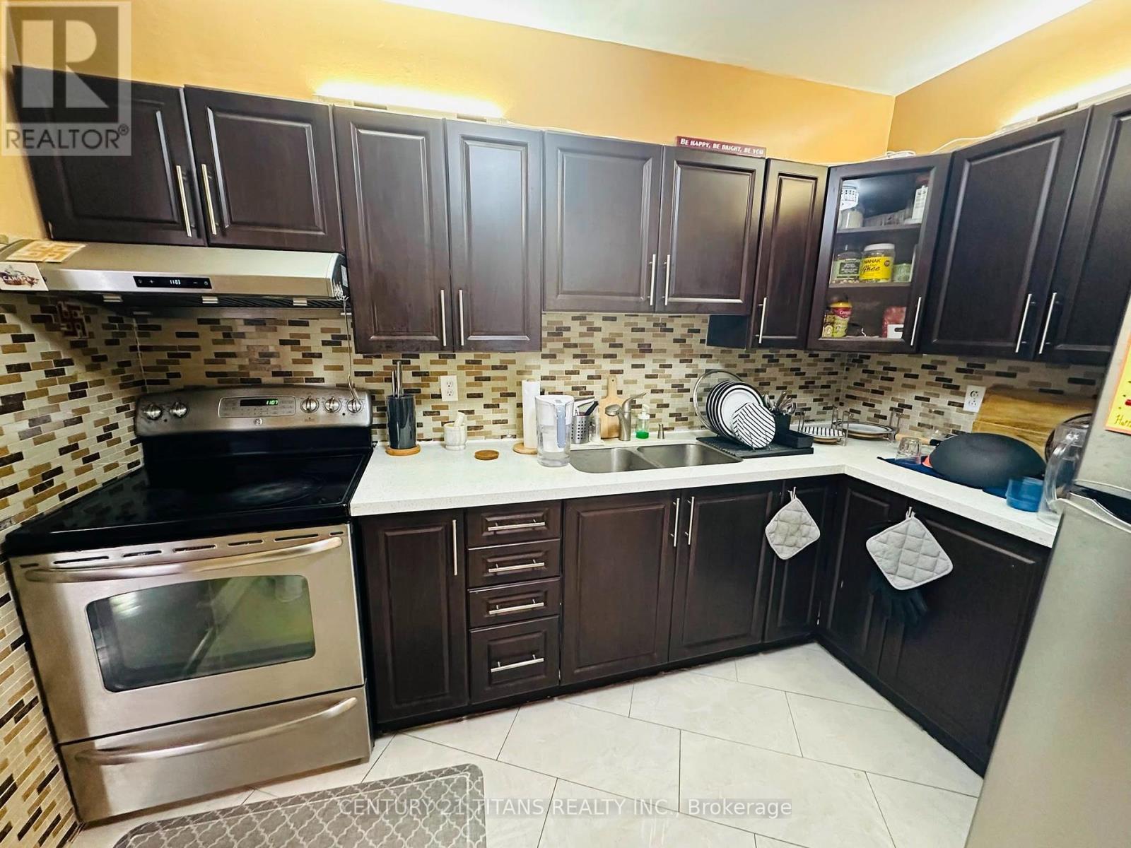311 - 10 Edgecliffe Golfway, Toronto, Ontario  M3C 3A3 - Photo 5 - C13611124