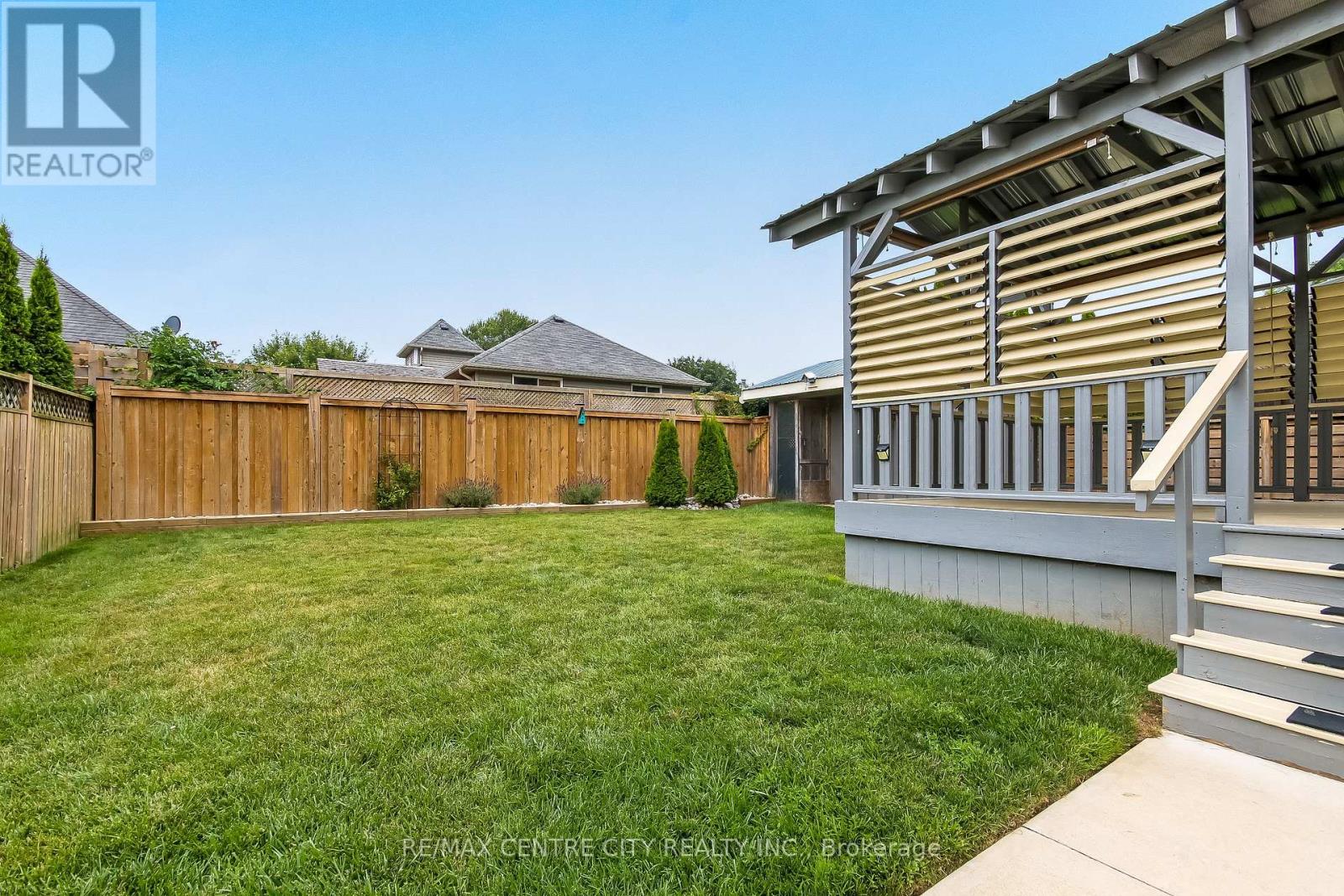 308 Selbourne Drive, Central Elgin, Ontario  N5L 1B1 - Photo 30 - X13613276