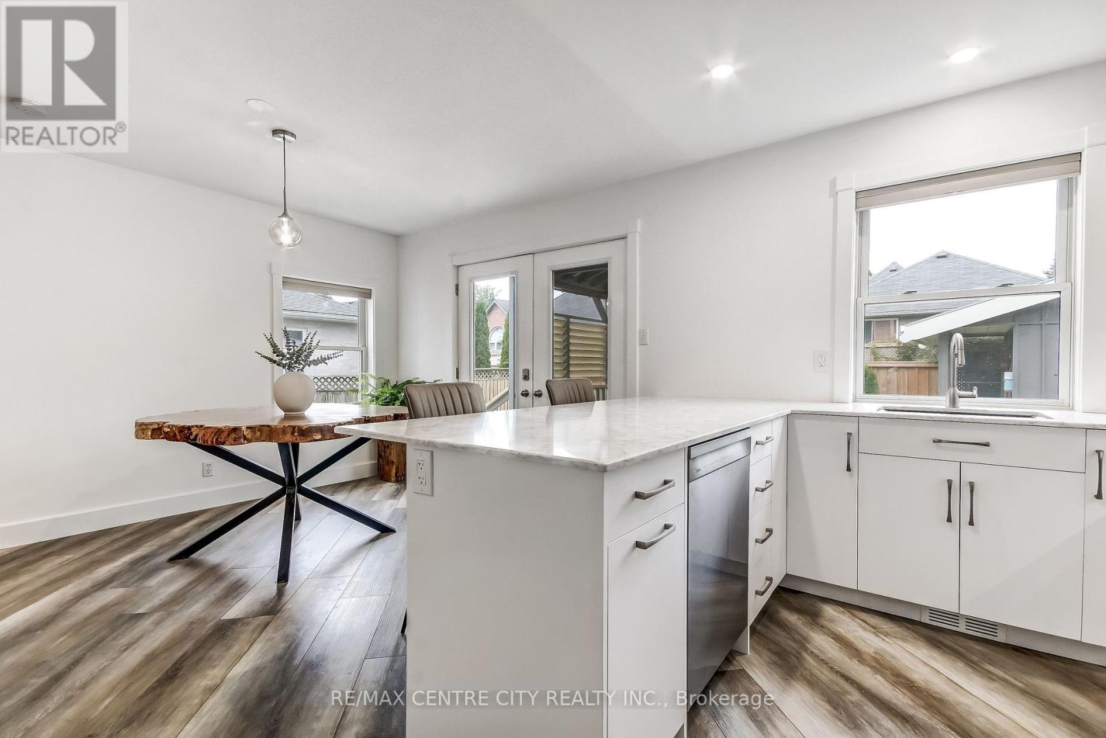 308 Selbourne Drive, Central Elgin, Ontario  N5L 1B1 - Photo 9 - X13613276