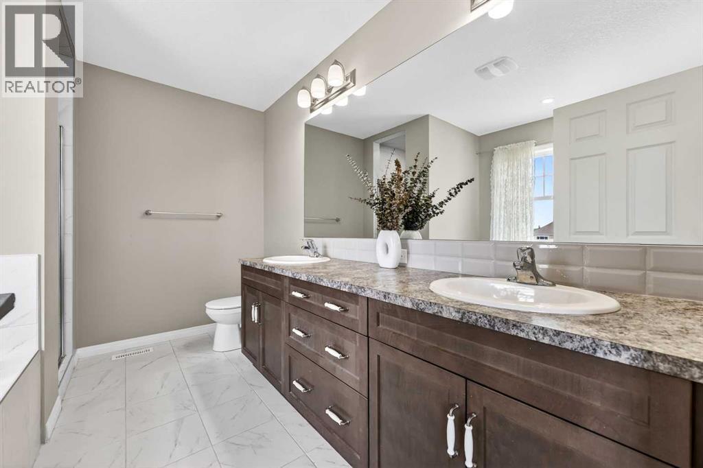293 Windrow Crescent SW, Airdrie, Alberta  T4B 4K2 - Photo 20 - A2313251