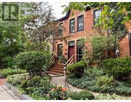 16 BLONG AVENUE, Toronto, Ontario