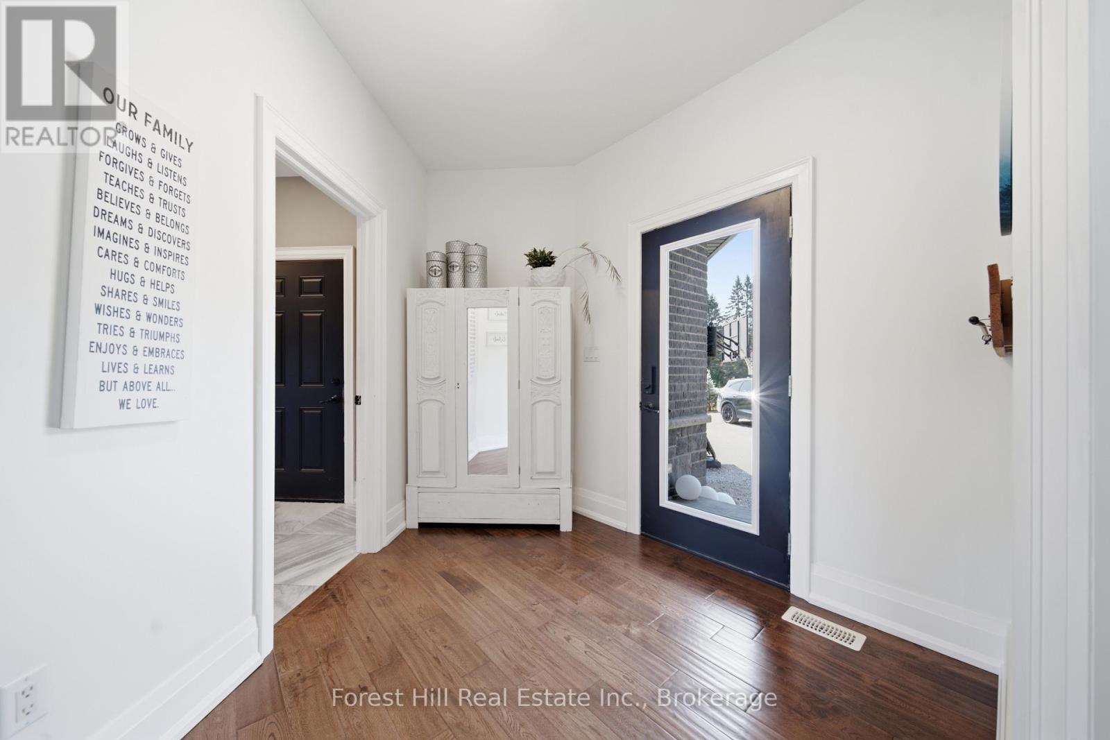 1029 Sixth Street, Collingwood, Ontario  L9Y 3Y9 - Photo 25 - S13613266