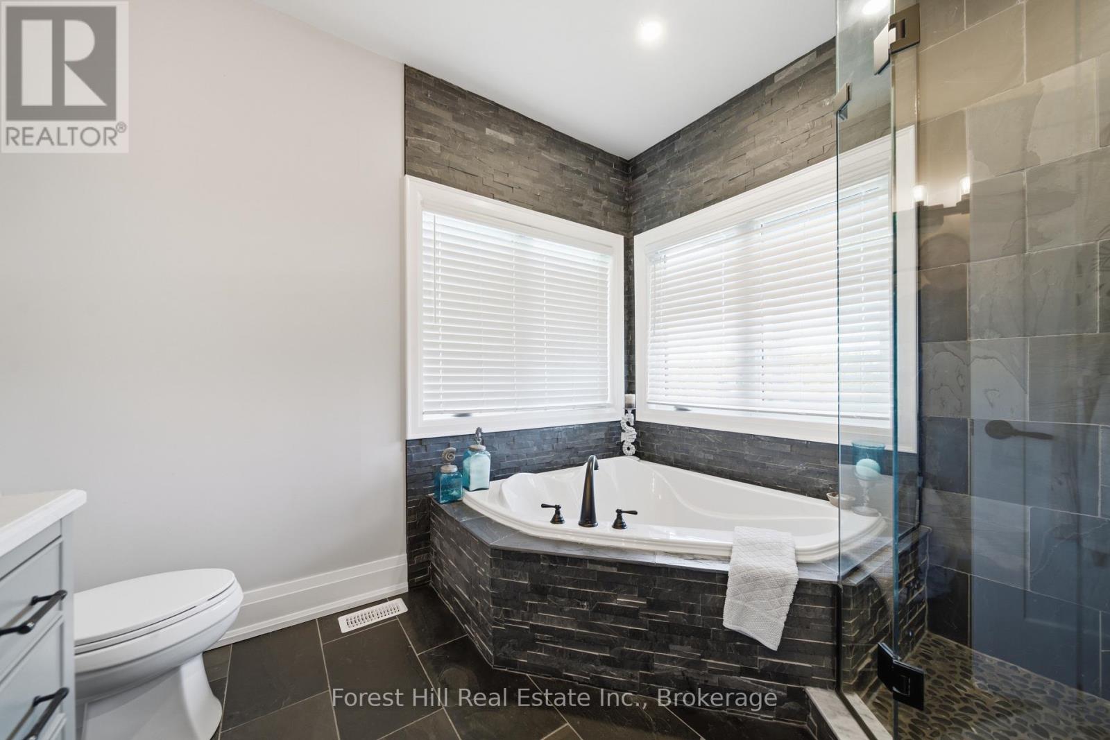 1029 Sixth Street, Collingwood, Ontario  L9Y 3Y9 - Photo 37 - S13613266