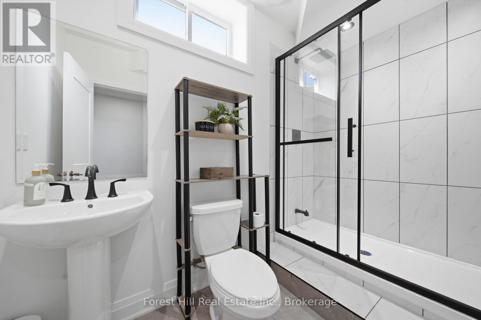 1029 Sixth Street, Collingwood, Ontario  L9Y 3Y9 - Photo 44 - S13613266