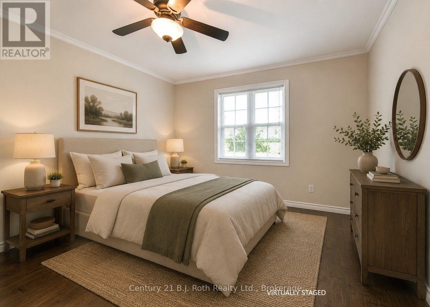 65 Courtland Street, Ramara (Atherley), Ontario  L3V 1A6 - Photo 10 - S13613324