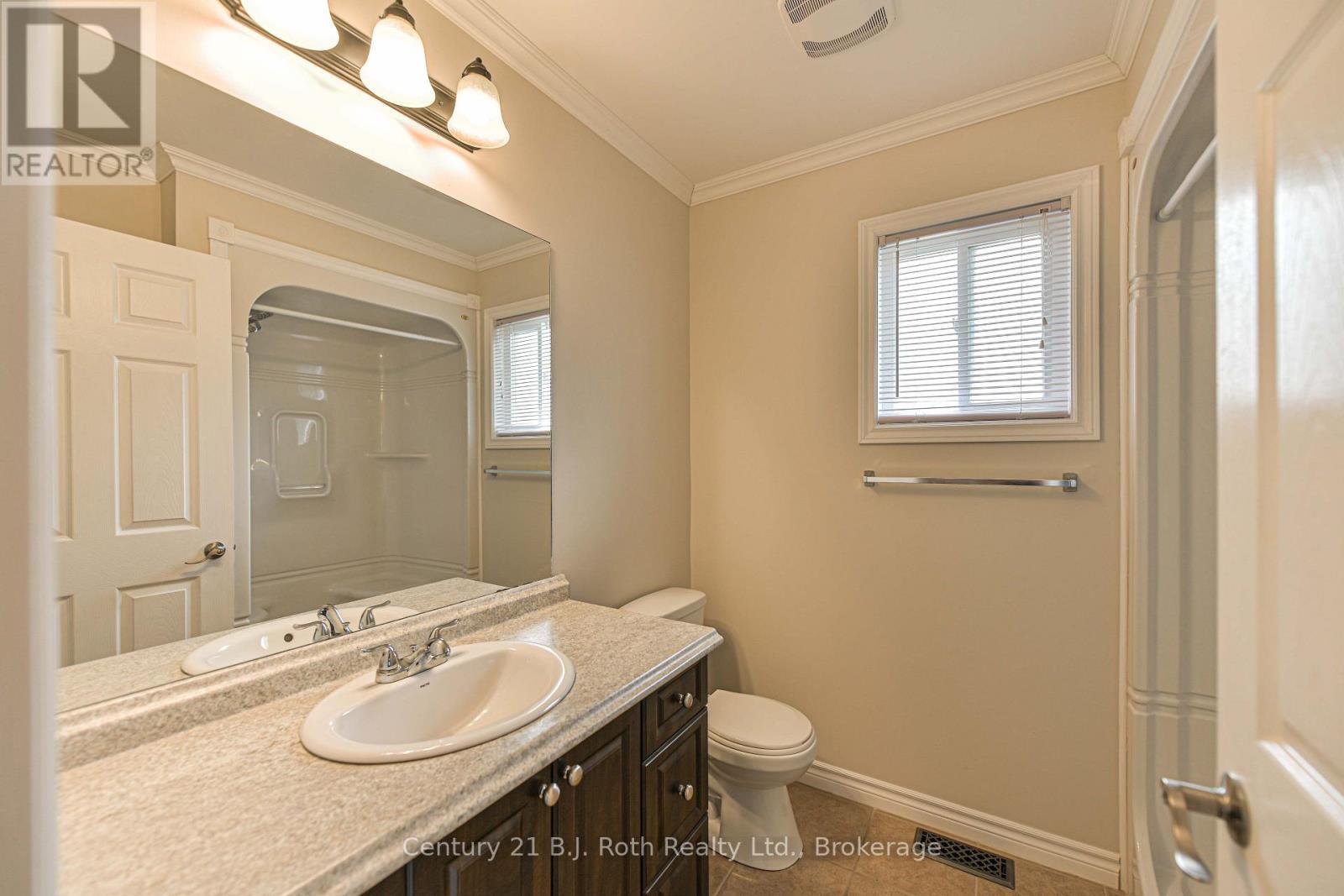 65 Courtland Street, Ramara (Atherley), Ontario  L3V 1A6 - Photo 33 - S13613324