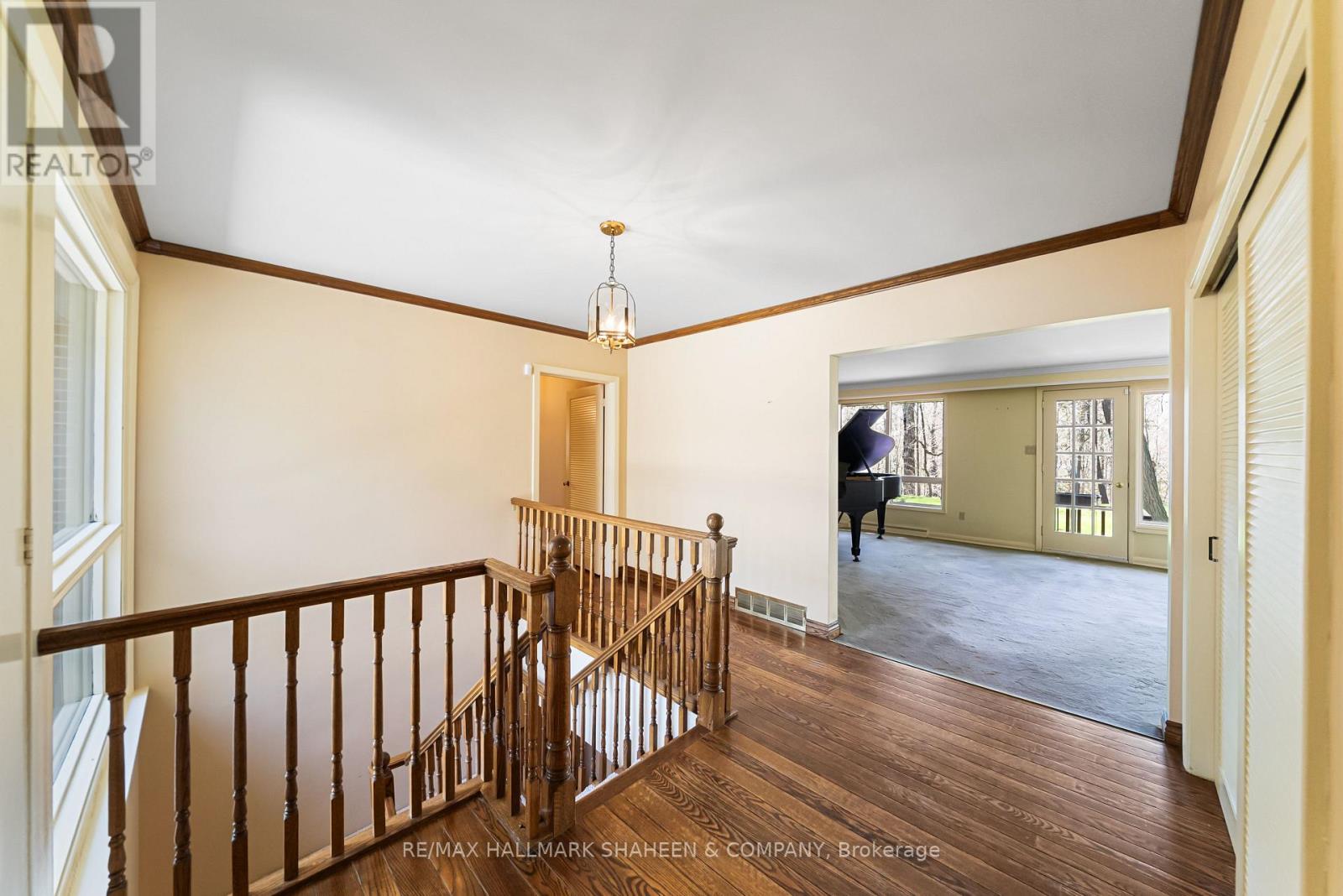 45 Hi Mount Drive, Toronto, Ontario  M2K 1X3 - Photo 6 - C13613224