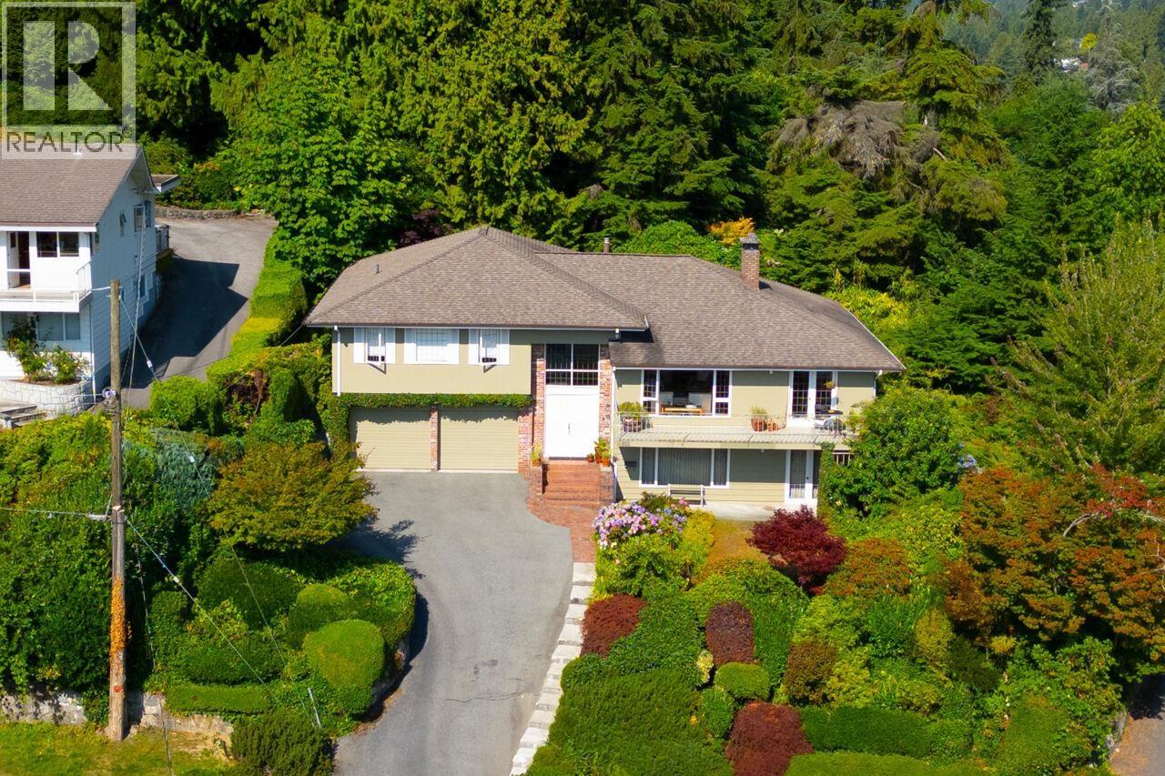 805 Younette Drive, West Vancouver, British Columbia  V7T 1T1 - Photo 35 - R3150201