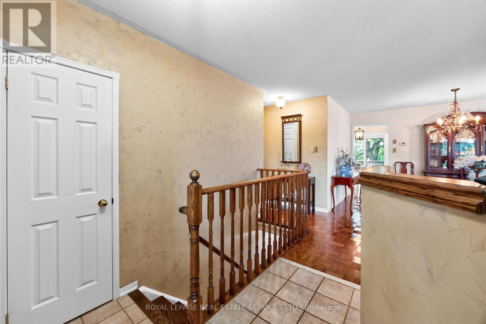 45 Rosemarie Crescent, Whitby, Ontario  L1M 1G6 - Photo 5 - E13613342