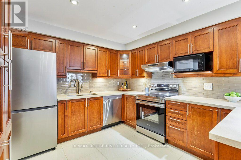 216 Wright Crescent, Ajax, Ontario  L1S 6X2 - Photo 21 - E13613378