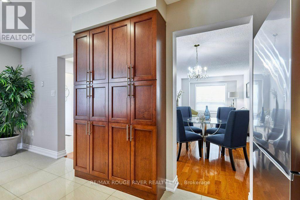 216 Wright Crescent, Ajax, Ontario  L1S 6X2 - Photo 24 - E13613378