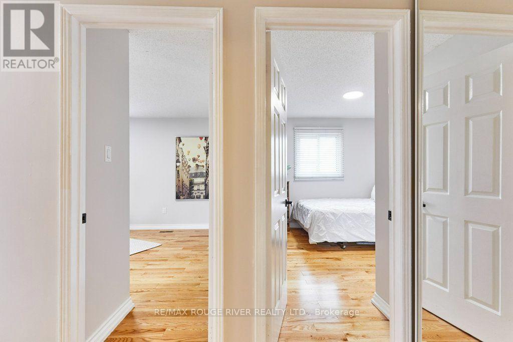 216 Wright Crescent, Ajax, Ontario  L1S 6X2 - Photo 33 - E13613378
