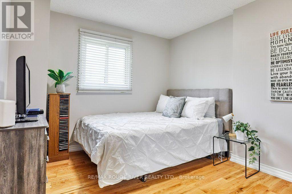 216 Wright Crescent, Ajax, Ontario  L1S 6X2 - Photo 35 - E13613378