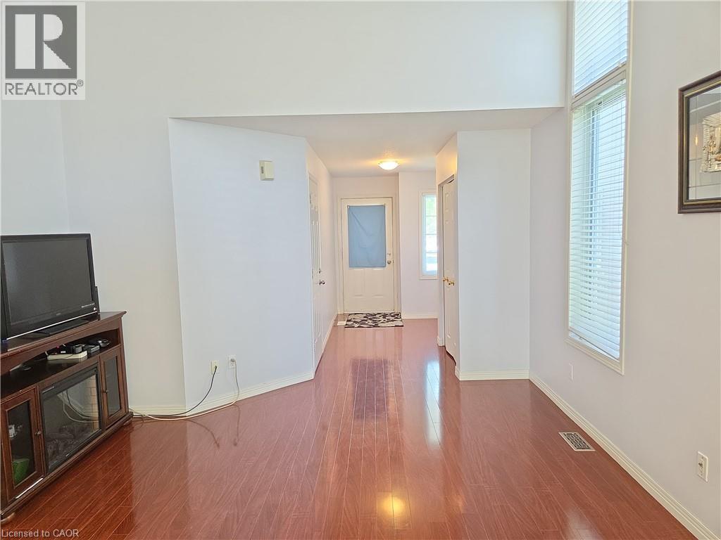 696 Wild Ginger Avenue, Waterloo, Ontario  N2V 2T2 - Photo 6 - 40850215
