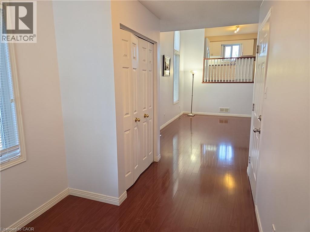 696 Wild Ginger Avenue, Waterloo, Ontario  N2V 2T2 - Photo 4 - 40850215