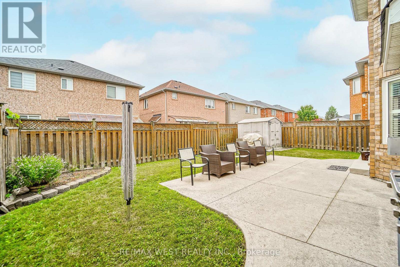 63 Lockheed Crescent, Brampton, Ontario  L7A 3G4 - Photo 9 - W13613228