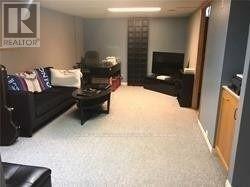 4465 Victory Court, Burlington, Ontario  L7L 6J6 - Photo 6 - W13613382