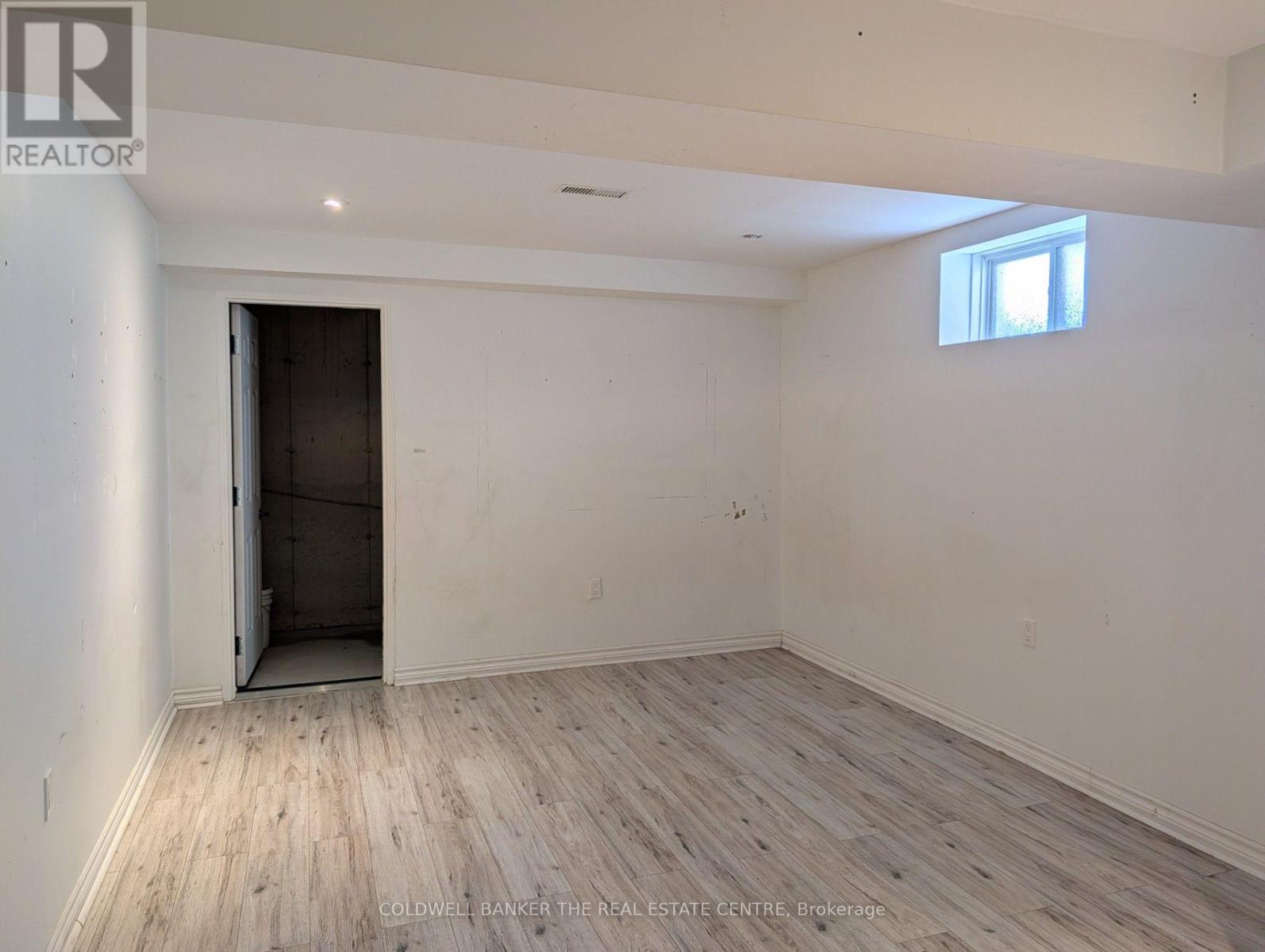 1848 Lamstone Street, Innisfil, Ontario  L9S 5A1 - Photo 15 - N13444858