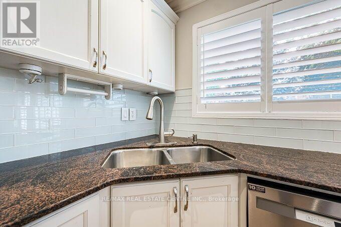 2343 Pine Glen Road, Oakville, Ontario  L6M 5J3 - Photo 17 - W13525668