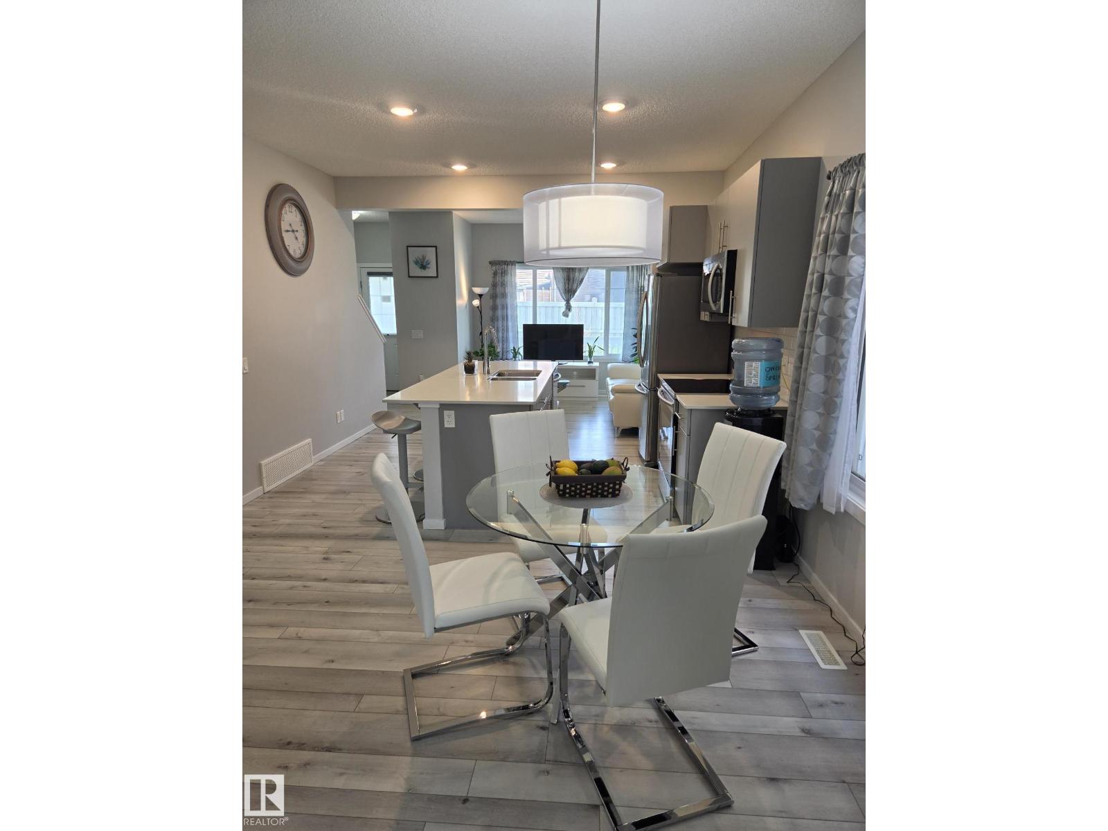 #45 6004 ROSENTHAL WY NW, Edmonton, Alberta