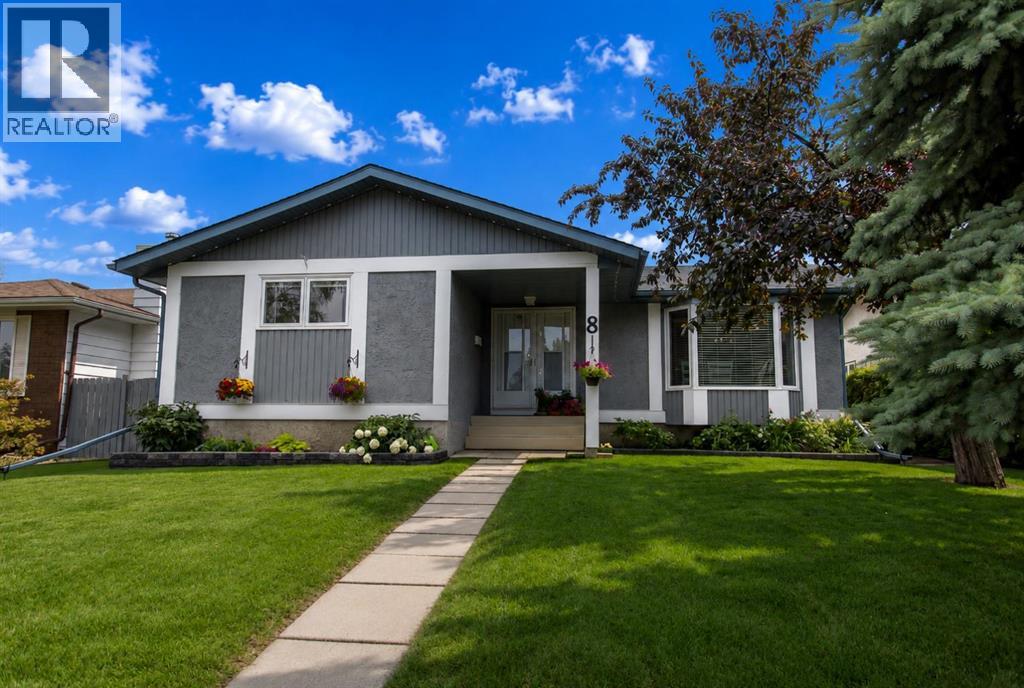 8 Caswell Close, red deer, Alberta
