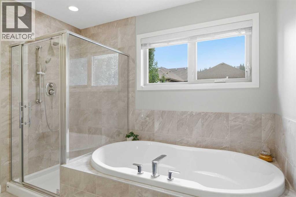 81 Riviera View, Cochrane, Alberta  T4C 0Y7 - Photo 19 - A2330385