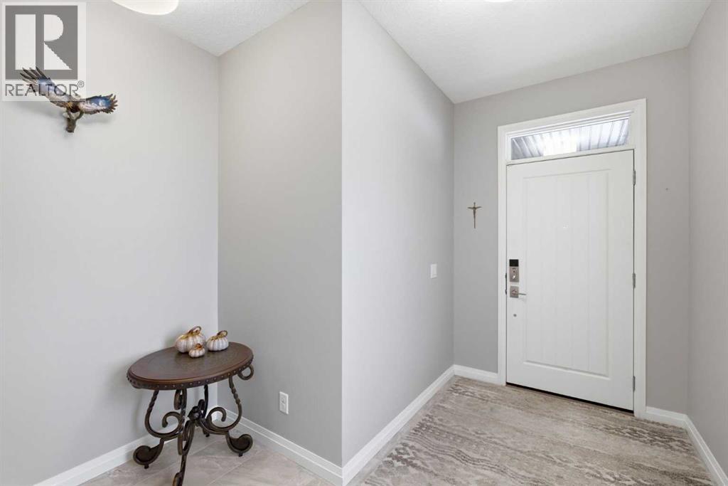 81 Riviera View, Cochrane, Alberta  T4C 0Y7 - Photo 7 - A2330385