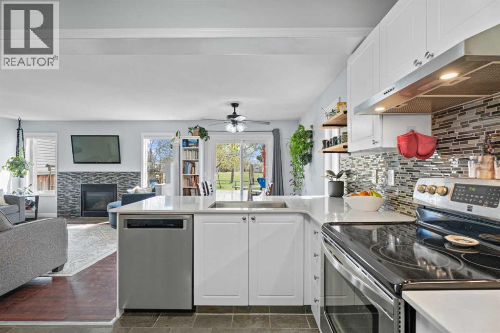 31 Mt Aberdeen Grove Se, Calgary, Alberta  T2Z 3N6 - Photo 16 - A2331030
