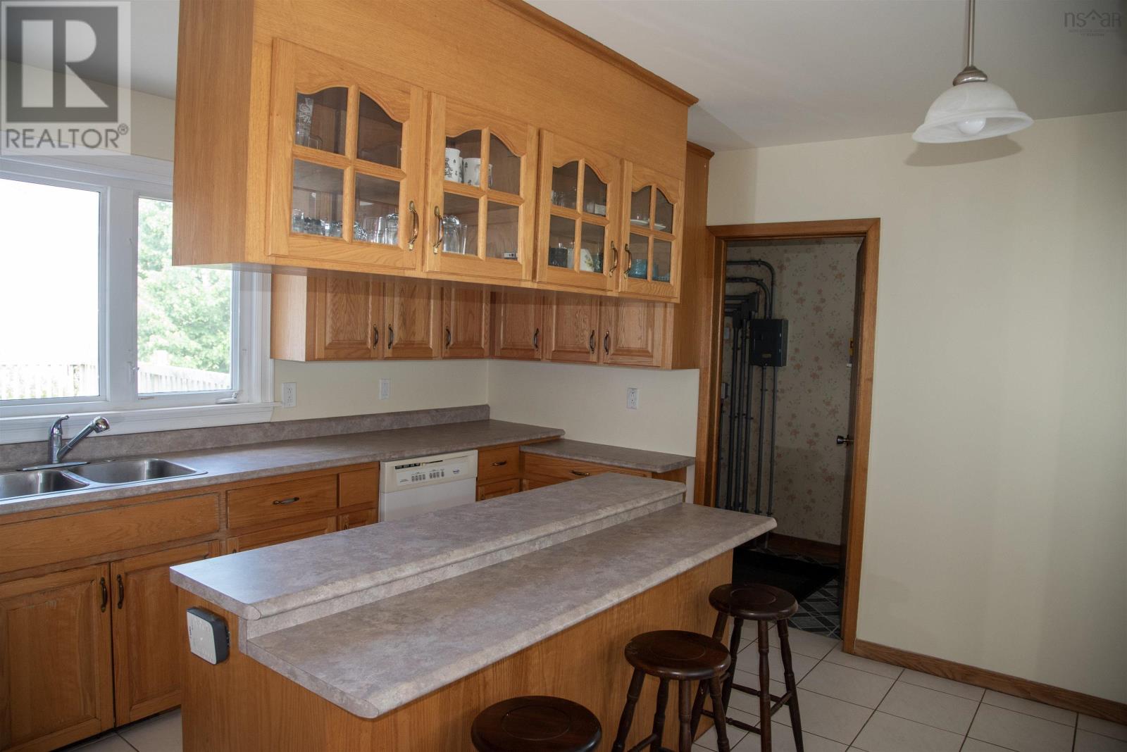 17 Maple Drive, Timberlea, Nova Scotia  B3T 1C2 - Photo 16 - 202618877