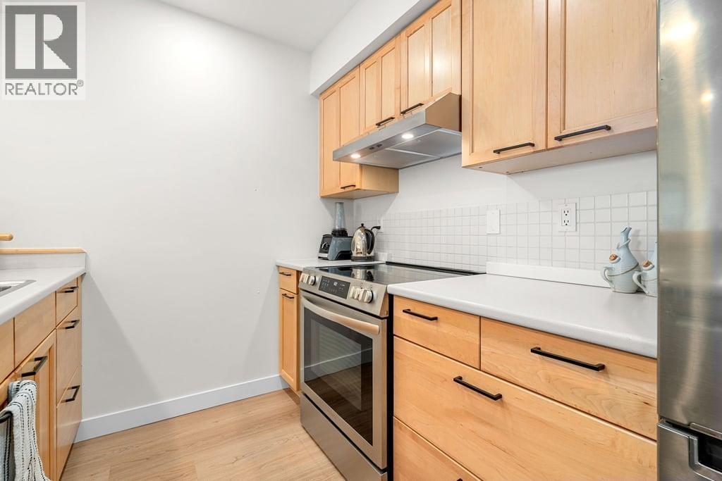 312 360 E 2nd Street, North Vancouver, British Columbia  V7L 4N6 - Photo 11 - R3150483
