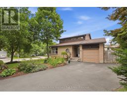 8 PICKWICK PLACE, guelph (willow west/sugarbush/west acres), Ontario