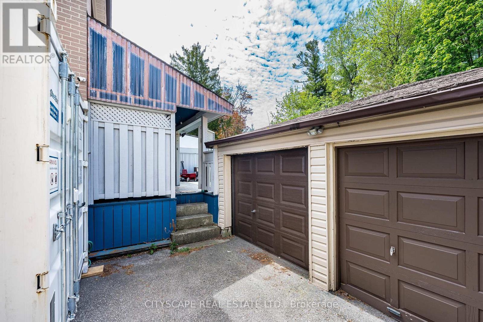 138 Overture Road, Toronto, Ontario  M1E 2W4 - Photo 32 - E13613476