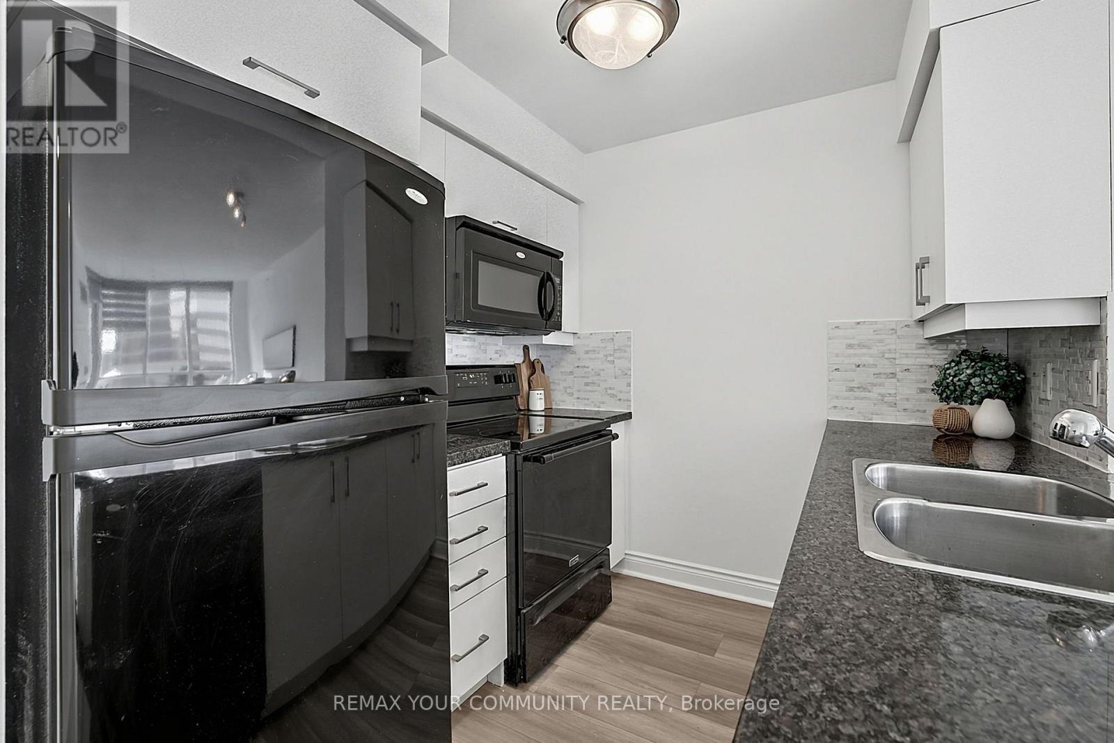 622 - 25 Greenview Avenue, Toronto, Ontario  M2M 0A5 - Photo 12 - C13604440