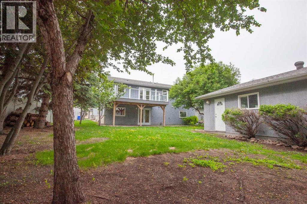 193 Park Drive Drive, Whitecourt, Alberta  T7S 1R3 - Photo 28 - A2319505