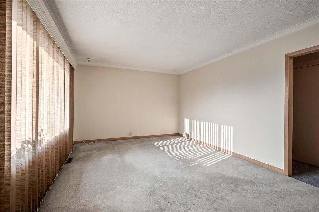 409 Radford Street, Winnipeg, Manitoba  R2X 2E7 - Photo 1 - 202618604