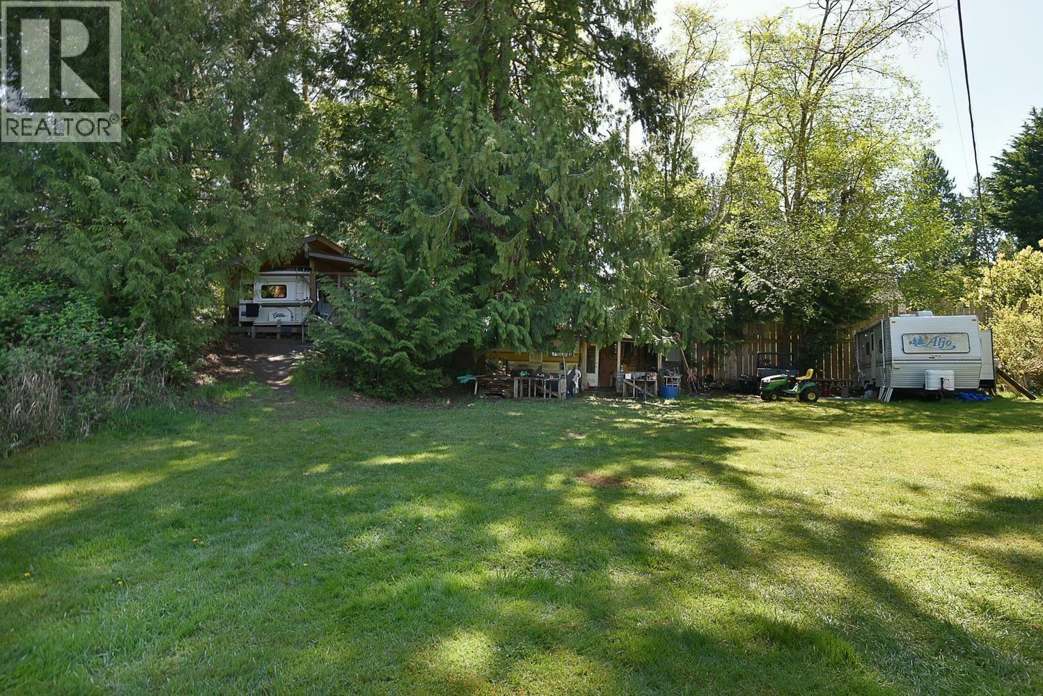 4737 Davis Road, Madeira Park, British Columbia V0N 2H1 - Photo 15 - C8078390