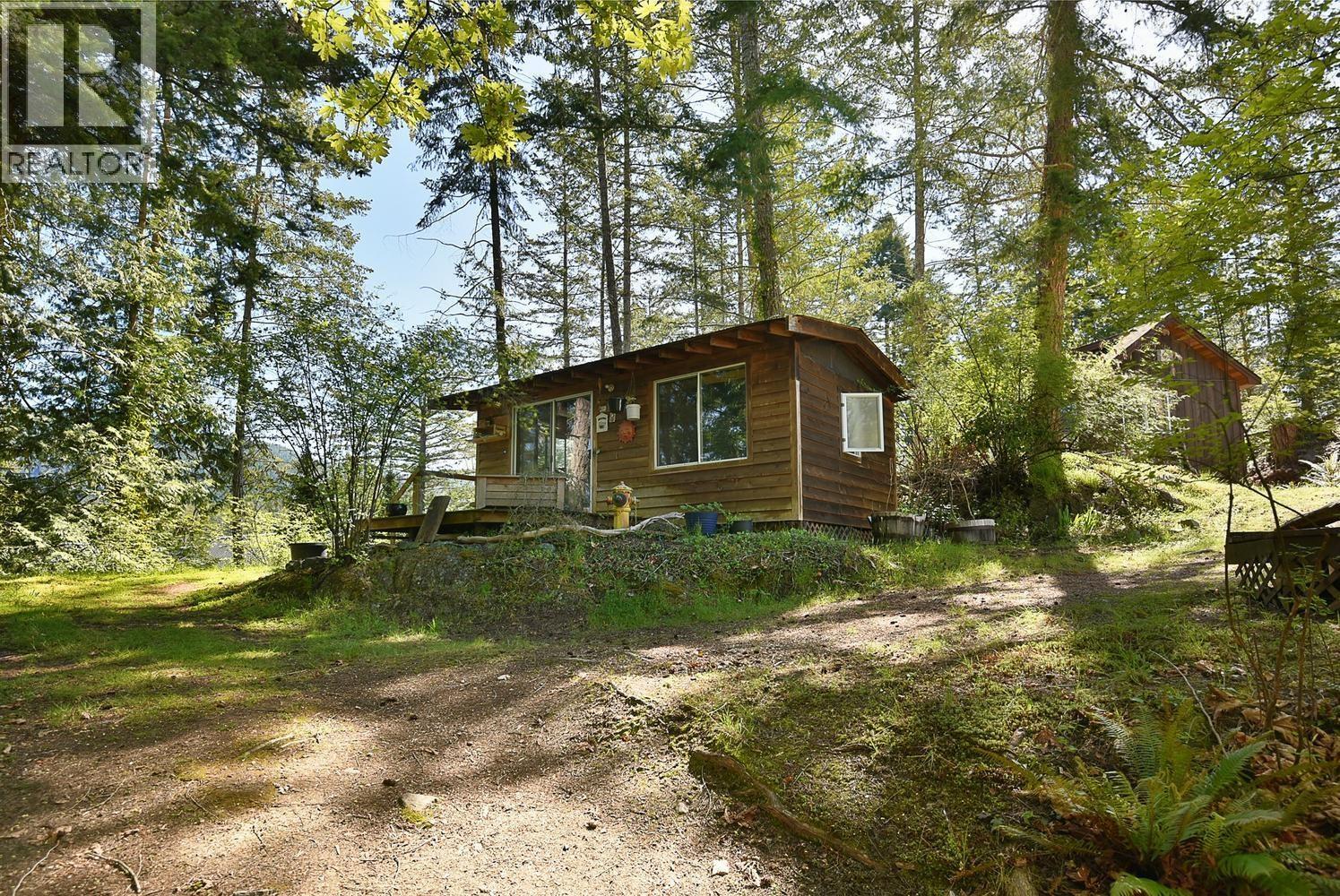 4737 Davis Road, Madeira Park, British Columbia V0N 2H1 - Photo 30 - C8078390