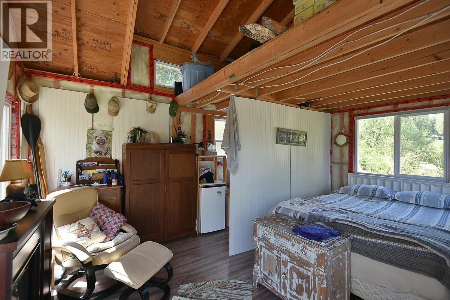 4737 Davis Road, Madeira Park, British Columbia V0N 2H1 - Photo 34 - C8078390