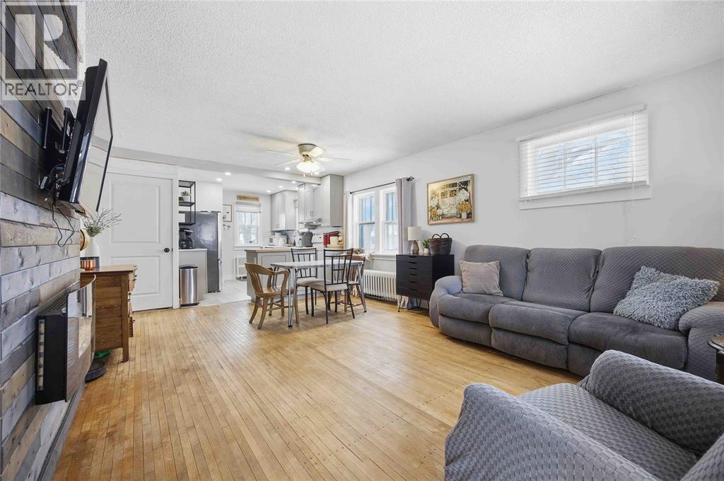 463 Confederation Street, Sarnia, Ontario  N7T 2B5 - Photo 14 - 26010108