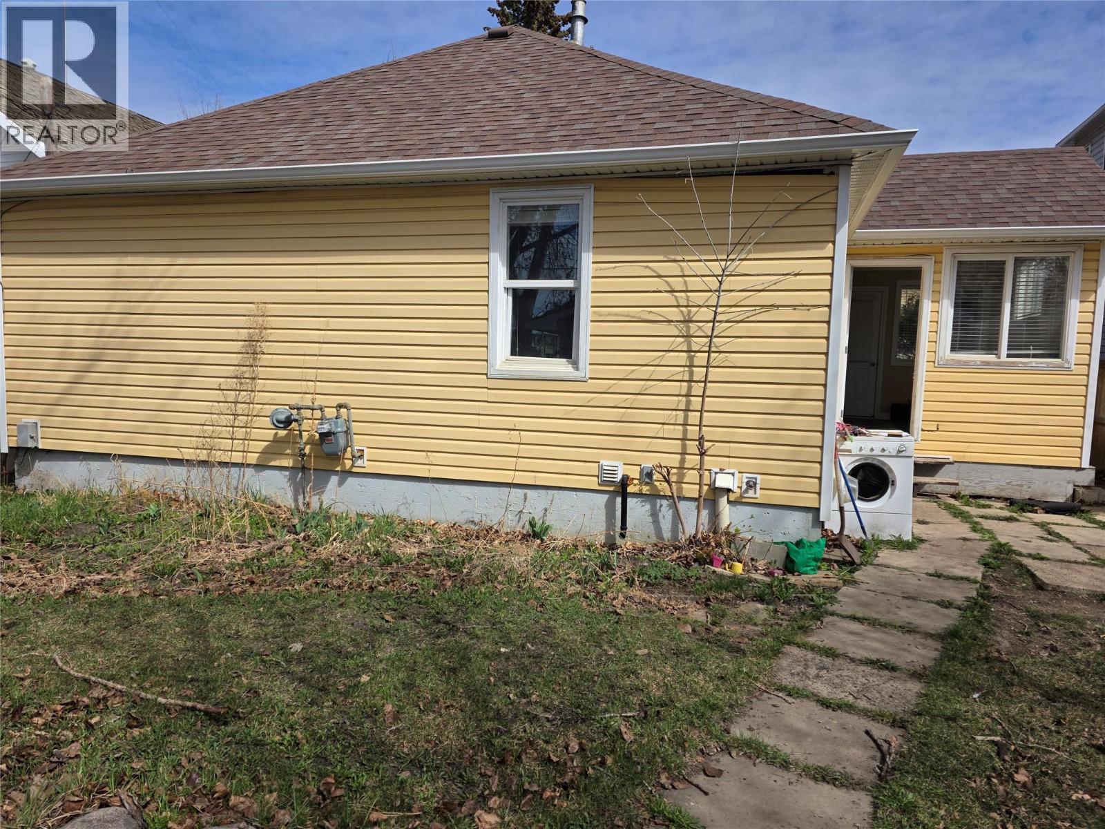 1225 104 Avenue, Dawson Creek, British Columbia  V1G 2J4 - Photo 23 - 10386820