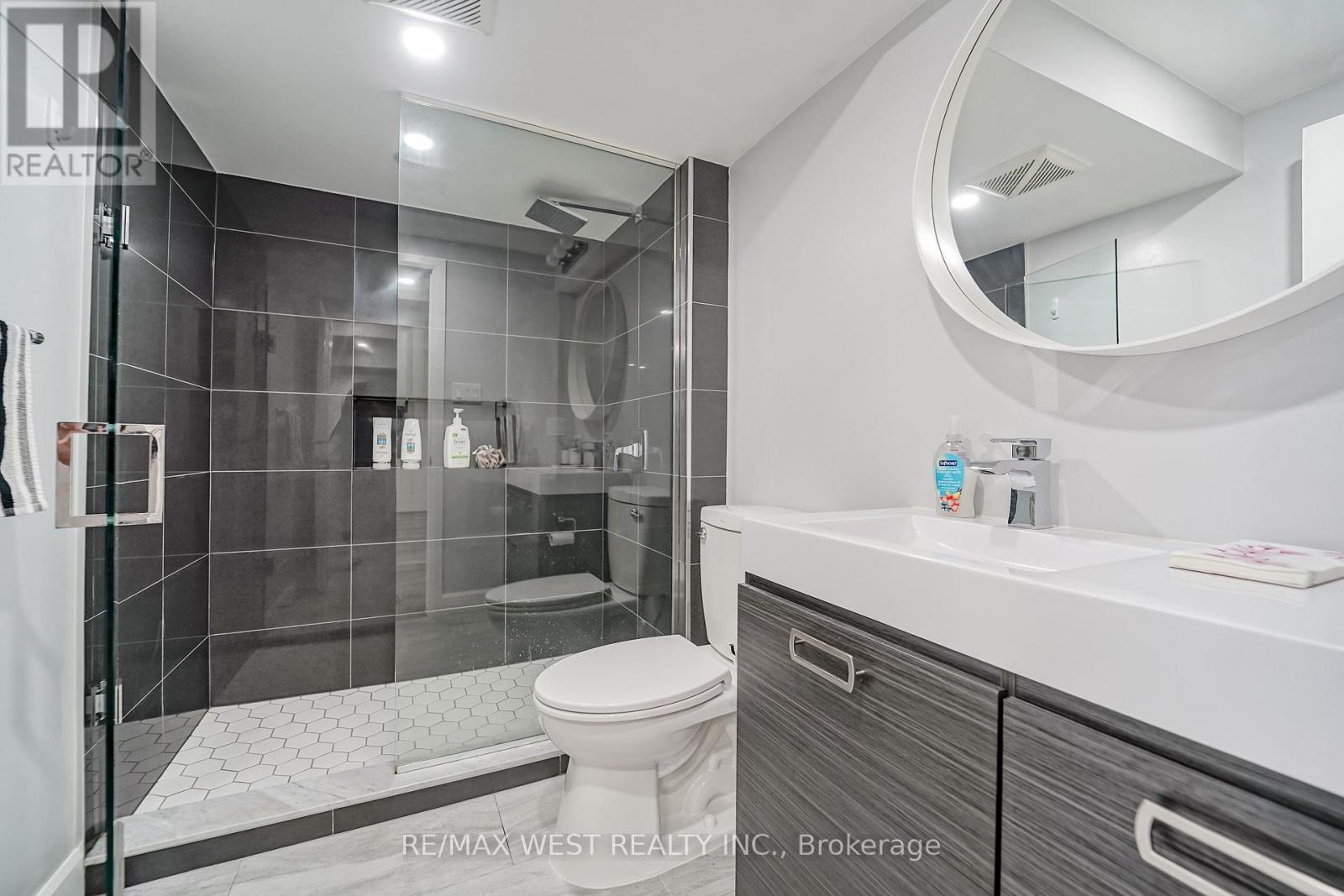 Unknown Address, ,    - Photo 21 - W13613034