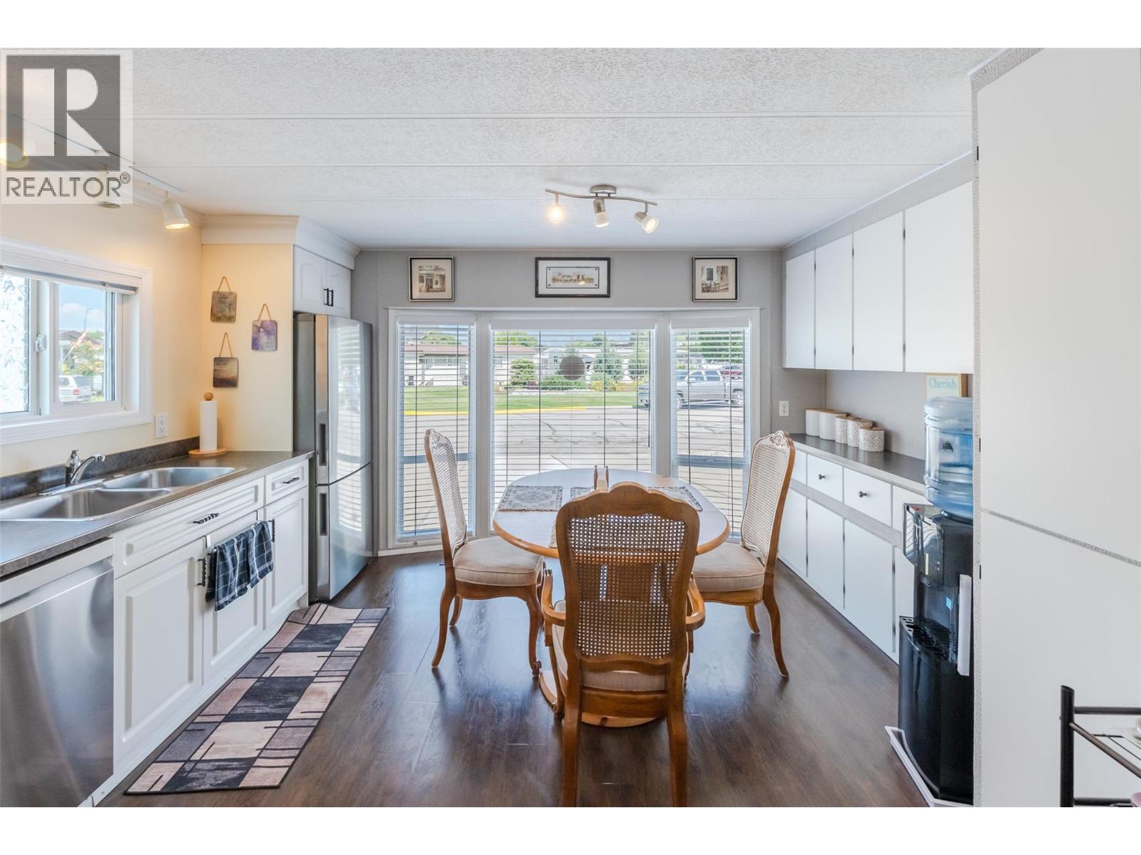 999 Burnaby Avenue Unit# 61, Penticton, British Columbia  V2A 1G7 - Photo 7 - 10395990