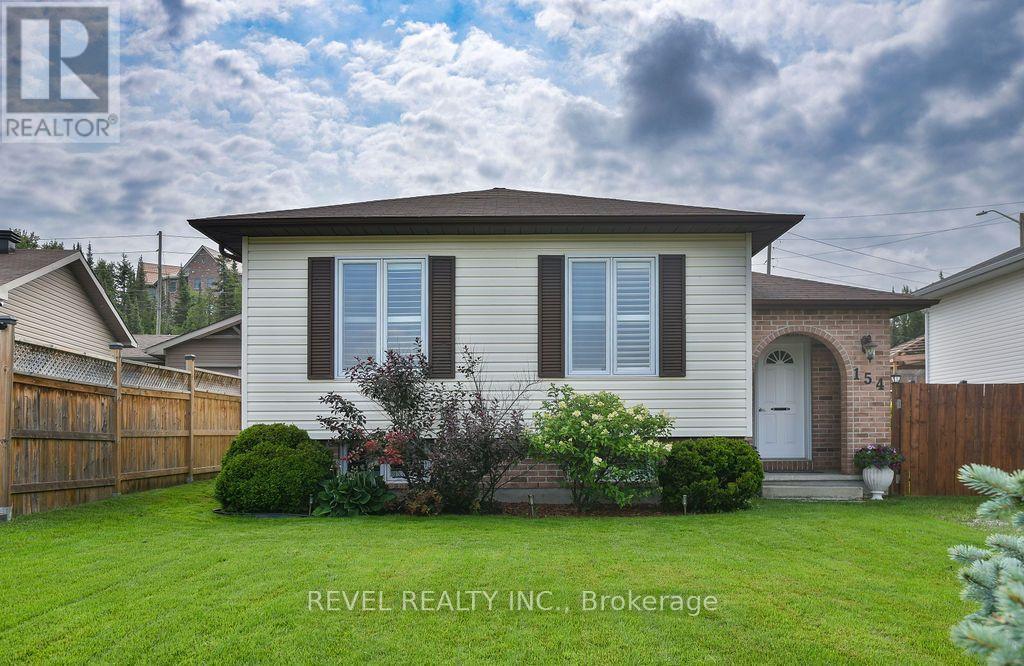 154 BLAHEY COURT, Timmins, Ontario