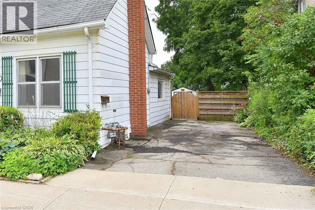340 King Street W, Dundas, Ontario  L9H 1W7 - Photo 46 - 40851266
